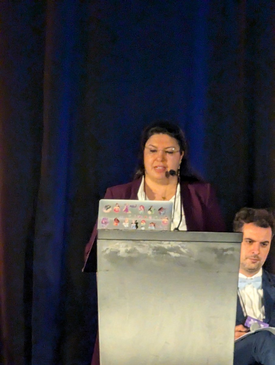 Evita Henderson Jackson MD (@ehjpathdiva) on Twitter photo Dr. Chitaz, Moffitt's prior surgical pathology fellow presenting her platform <a href="/MoffittNews/">Moffitt Cancer Center</a> <a href="/USFpathology/">USF Health Pathology</a> #ASC2024 Dr. Chitaz, Moffitt's prior surgical pathology fellow presenting her platform <a href="/MoffittNews/">Moffitt Cancer Center</a> <a href="/USFpathology/">USF Health Pathology</a> #ASC2024