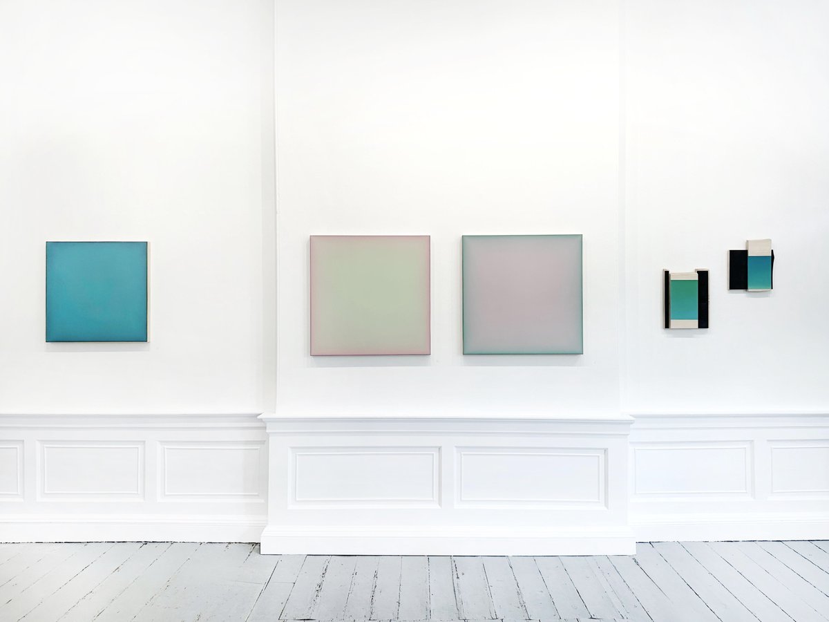 On view 
Michael Craik 
The Space in Between
2-30 Nov

The space in between is a place that often passes unnoticed, offering an opportunity to recalibrate before ones attention is redrawn. Such spaces are the building blocks of Craik’s practice.

Explore: andgallery.co.uk/exhibitions/10…