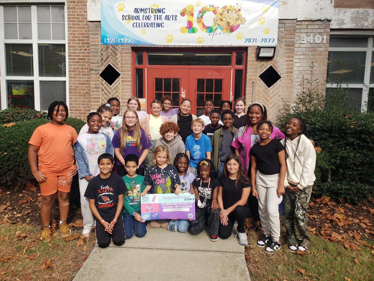 mrs_vanhout's tweet photo. Congratulations Mrs. Miller’s Class on being the top 5th Grade pass rate for their Q1 CSA! Keep up the amazing job!!! #discoverthemagicofscienceeveryday @Armstrong_arts @HCS_ScienceDept https://t.co/Mj3zHCQjdO