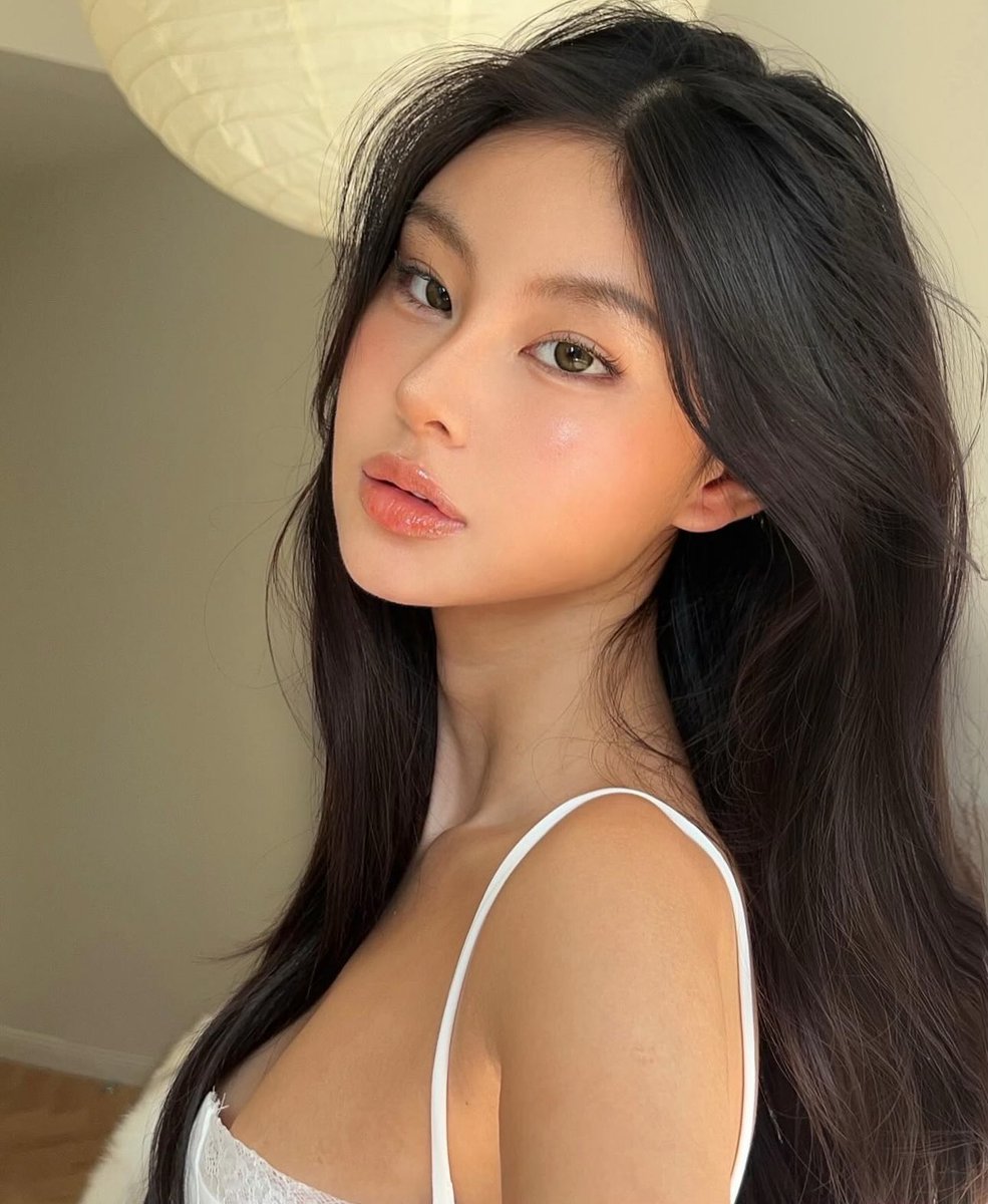 redrubystones's tweet image. 