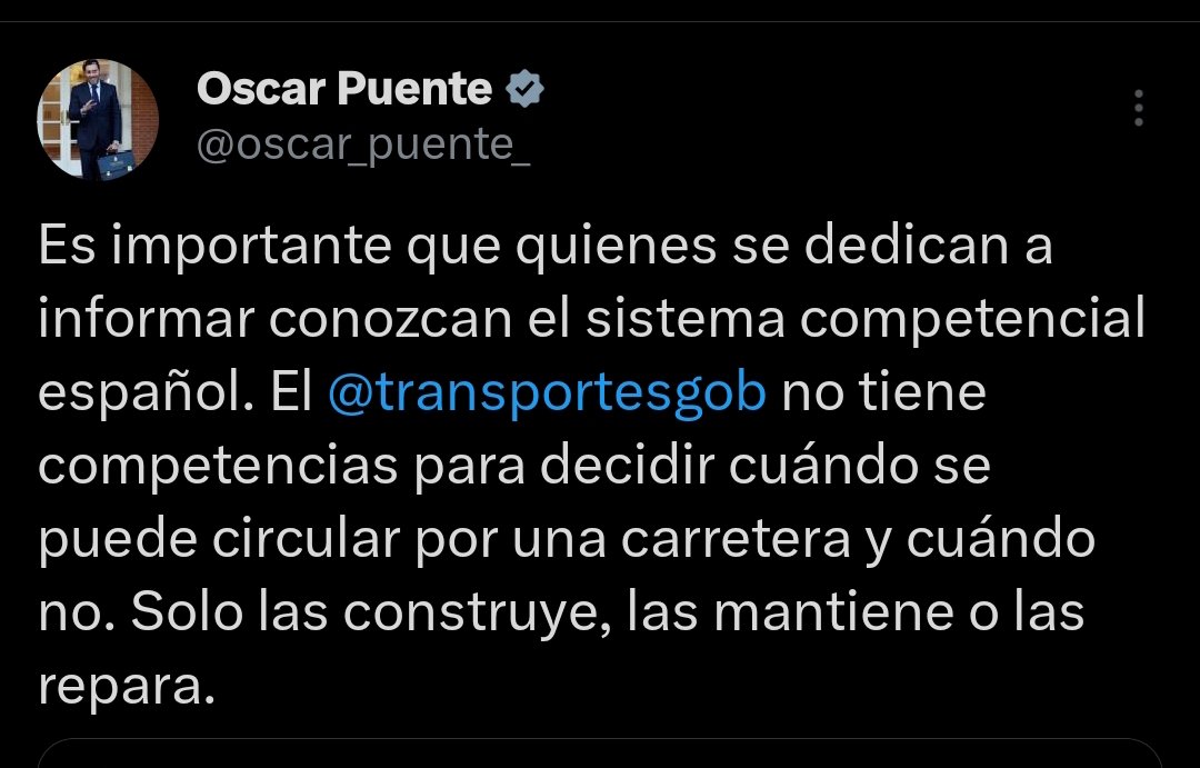 #Zasca de <a href="/oscar_puente_/">Óscar Puente</a> a <a href="/AntonioRNaranjo/">Antonio Naranjo</a>