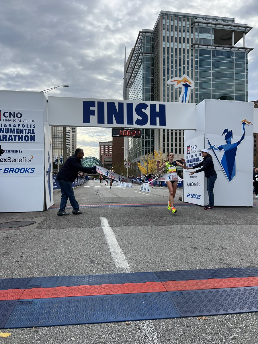 A huge congratulations to our Half winners for the CNO Financial Indianapolis Monumental Half Marathon!

🥇 Chandler Gibbens - Unofficial Course Record 1:02:25
🥇 Emma Grace Hurley - Unofficial Course Record 1:08:26