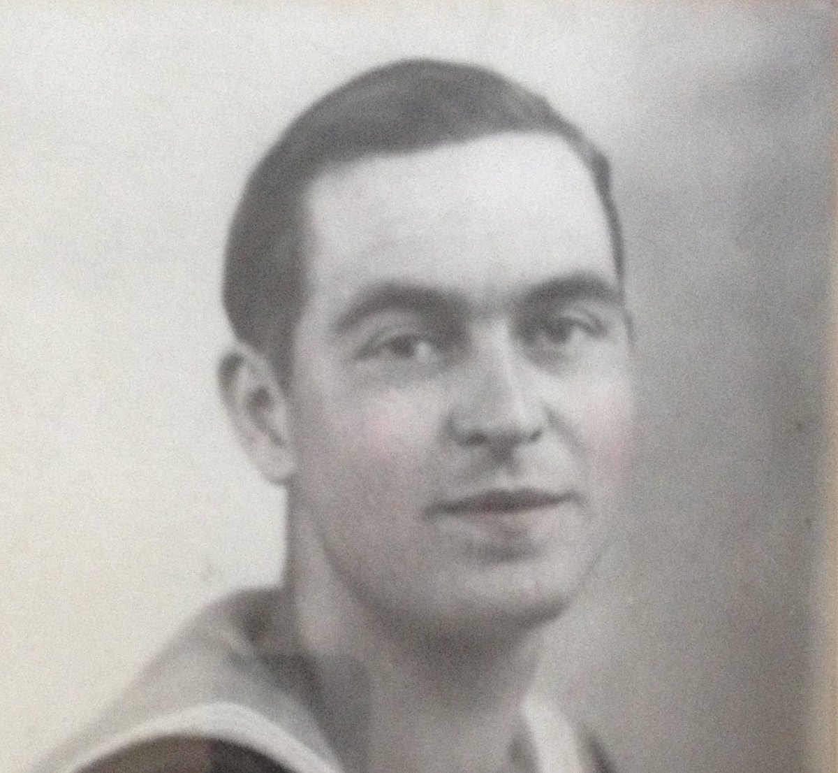 steveyp116's tweet photo. @sommecourt My Great Uncle William Baker. Sunk on HMS Repulse but survived only to be killed fleeing the fall of Singapore on HMS Li Wo. The CO won a posthumous VC for the action. https://t.co/eerucR4YXA