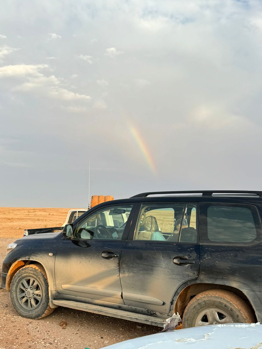 40SWS's tweet photo. قوس قُزح من البادية 🌈 https://t.co/IrBOISQD1L