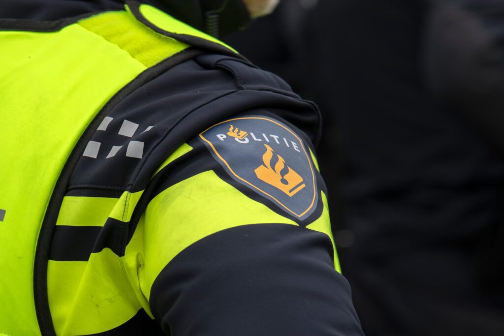 Schietincident in woning, verdachte aangehouden