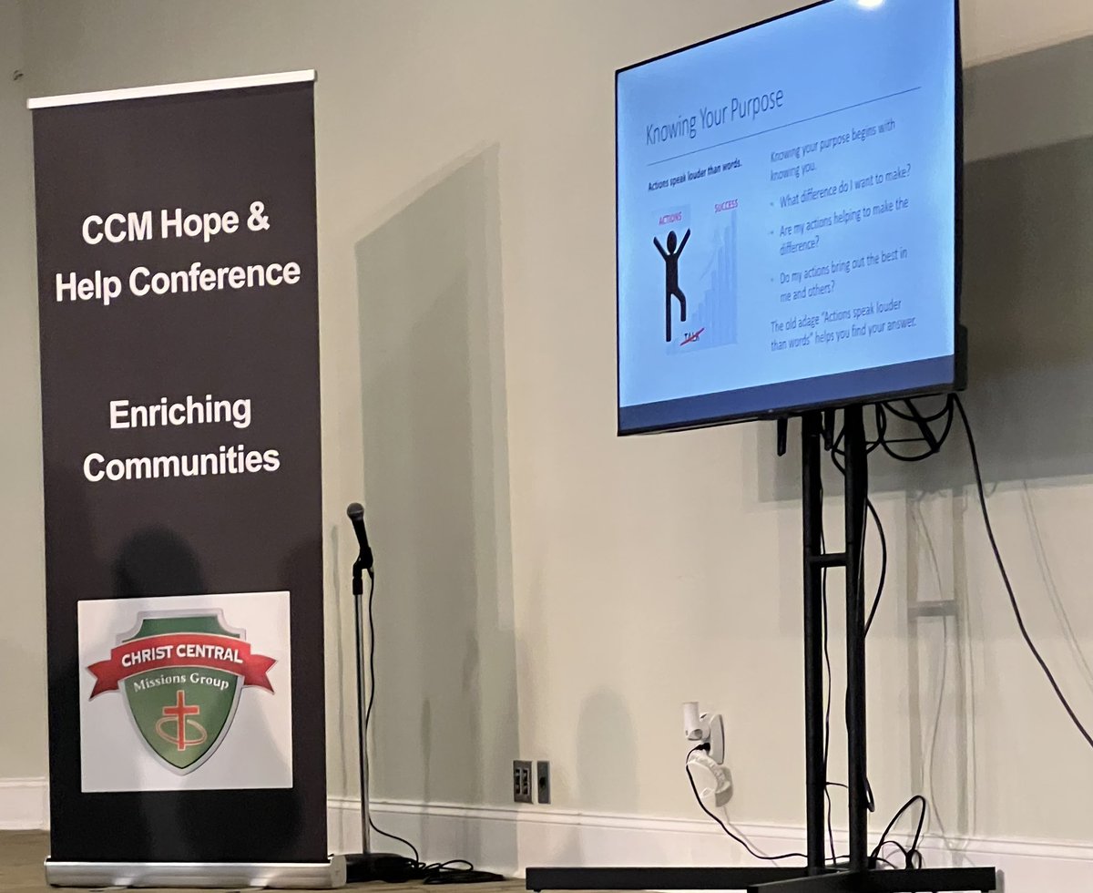 CalifiaLove's tweet image. Cali Love (Califia Love, LLC) is at the Christ Central Missions “Hope &amp;amp; Help Conference”! 💛 #HopeAndHelp #CommunityLove #CaliLove