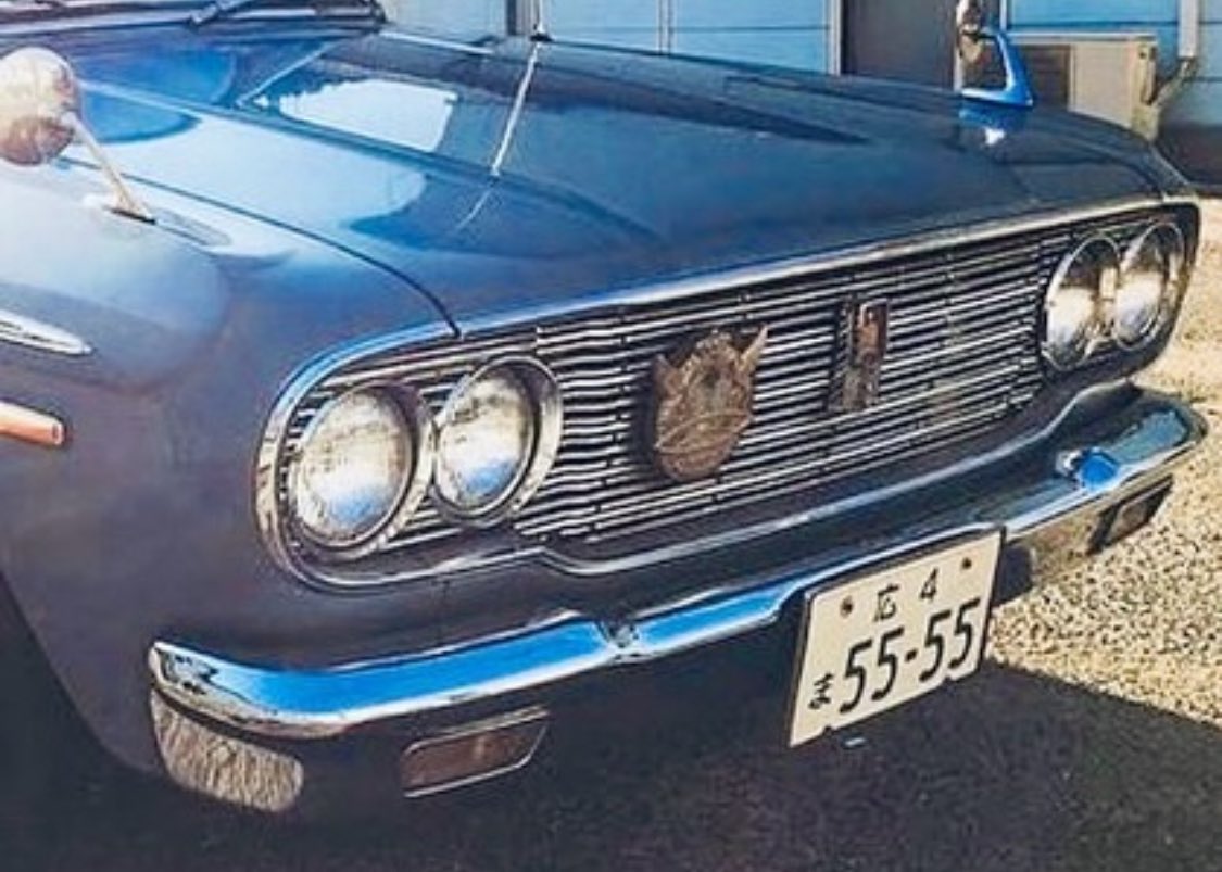 👏👏👏 私のおじいちゃんは昔 30年間無事故無違反でこのバッチを貰った