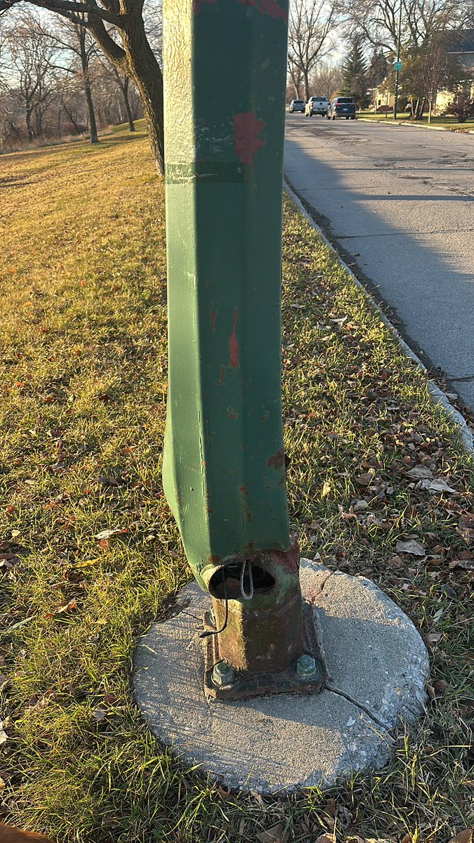 I have contacted <a href="/manitobahydro/">Manitoba Hydro</a> about this and the <a href="/cityofwinnipeg/">City of Winnipeg</a>  and apparently it’s not a concern !?!? Pole# 2-029-692 #fail