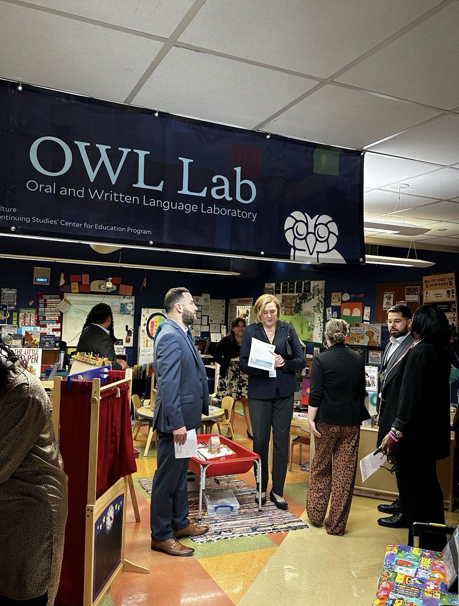 _mr_becerra's tweet photo. From Region 4 PD to Gulfton-Sharpstown and celebrating our Owl Labs ribbon cutting with @ContinueRice University, it was a busy week and I loved every moment of it! We’re excited to bring resources and inspiring learning experiences to our students, families, and communities! https://t.co/T2XRjeEoZv