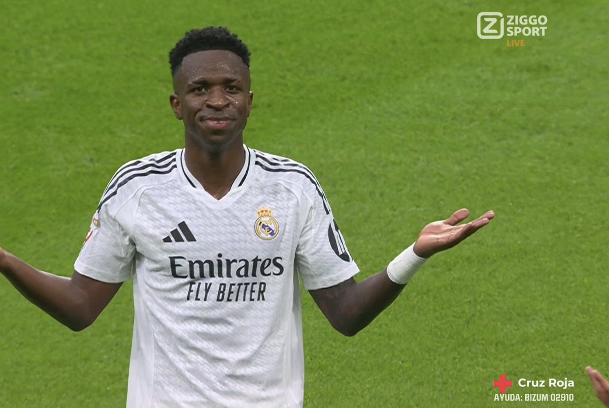 HAT-TRICK

HAT-TRICK

HAT-TRICK DE VINICIUS JR