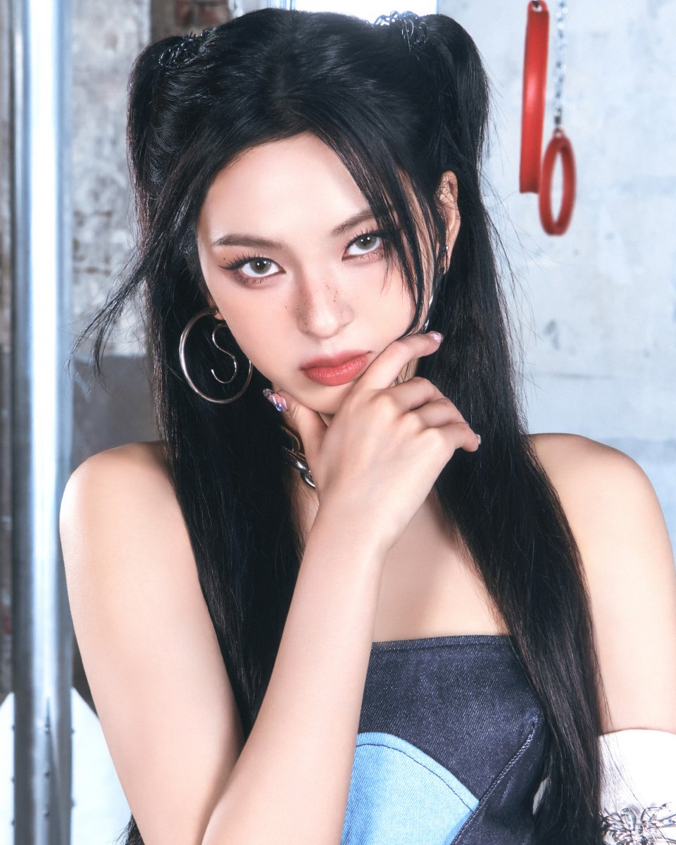 📢] 1st FULL ALBUM 'DRIP' OUT NOW ┃ 𝐂𝐇𝐈𝐐𝐔𝐈𝐓𝐀 ┃ 💿CD購入