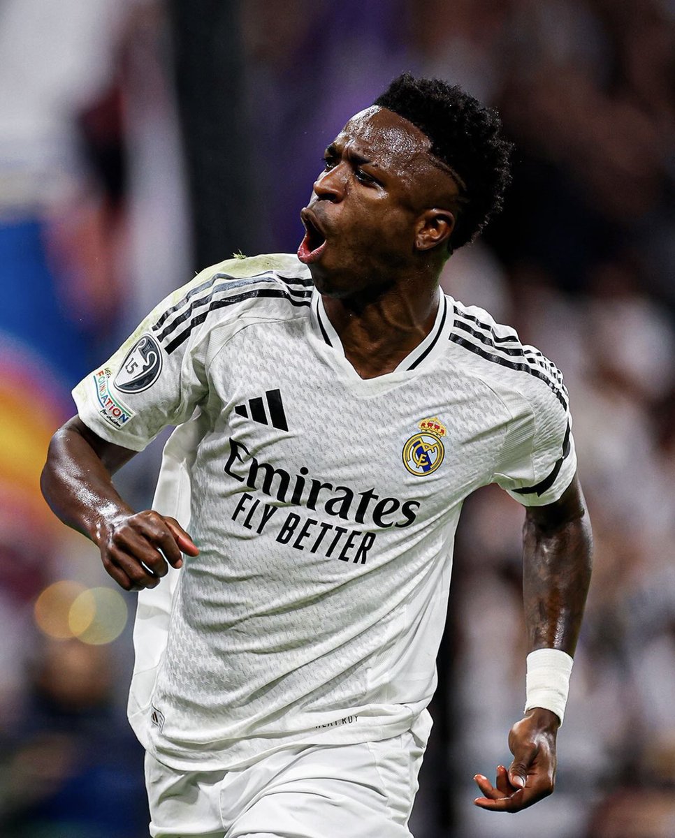 Vini Jnr pós Bola de Ouro

4 jogos 2 hat Trick
6 jogos 9 gols