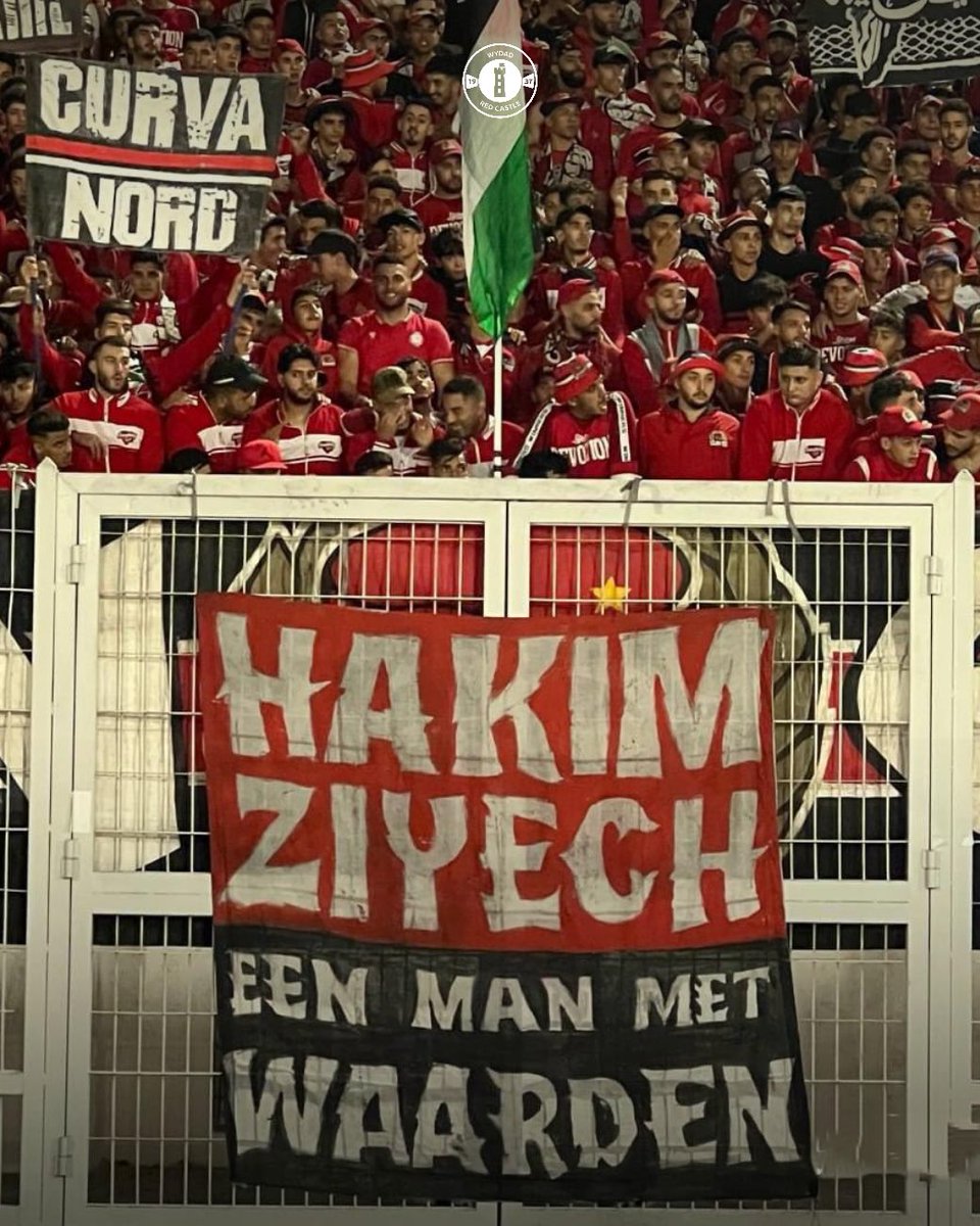 WydadRedCastle's tweet photo. Our supporters stand with Hakim Ziyech, a true symbol of values. 🇵🇸🇲🇦❤️ https://t.co/AH0a2ZymC9