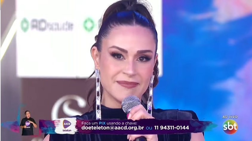 n1entreter's tweet photo. Que declaração forte da Nadja Haddad 🥹

#TeletonAACD #Teleton2024 https://t.co/QUK3brLM7L