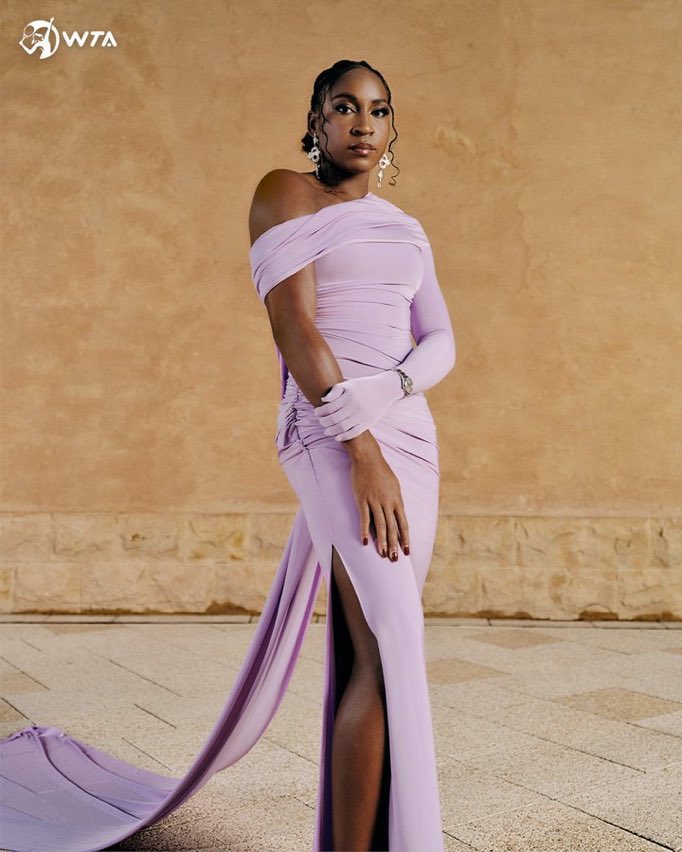 Gauff d. Qinwen Zheng 3-6 6-4 7-6(2) in Riyadh Over 3 hours