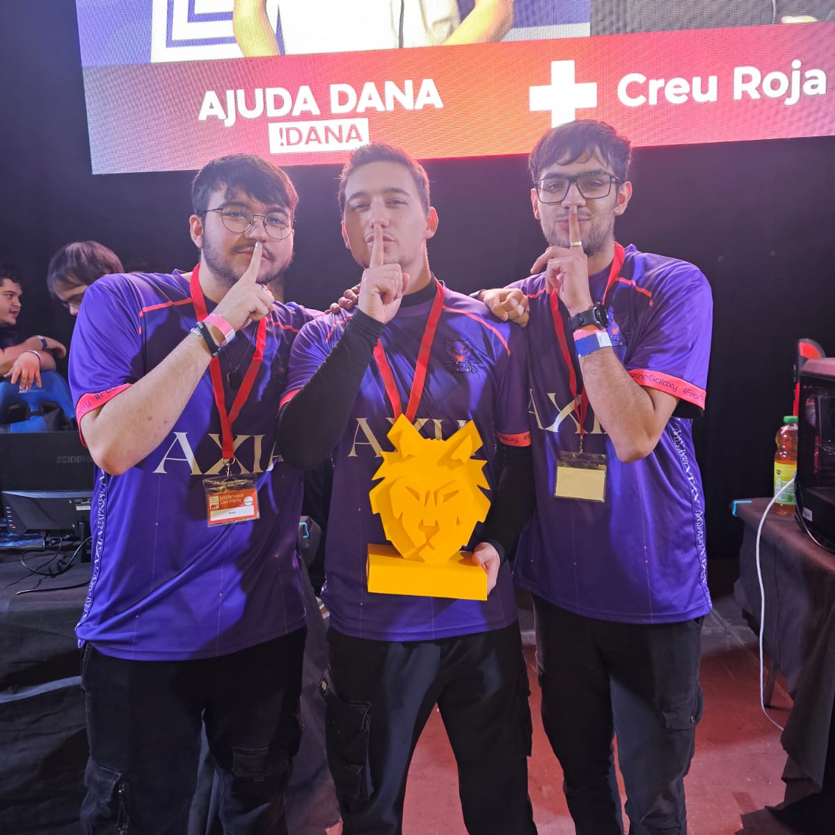 ⭕ AXIA SHAMI tweet media