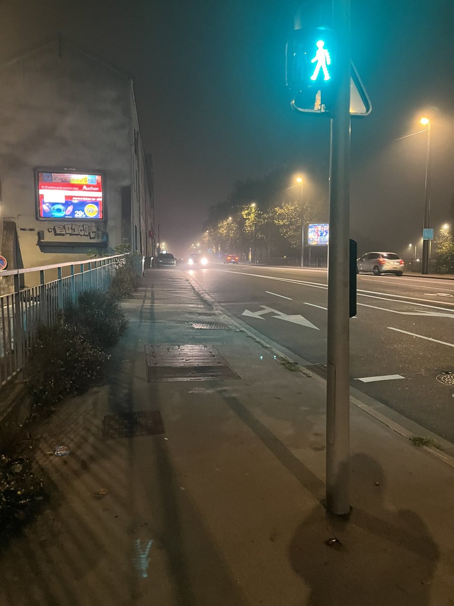 Bon Oncle Adik. tweet media