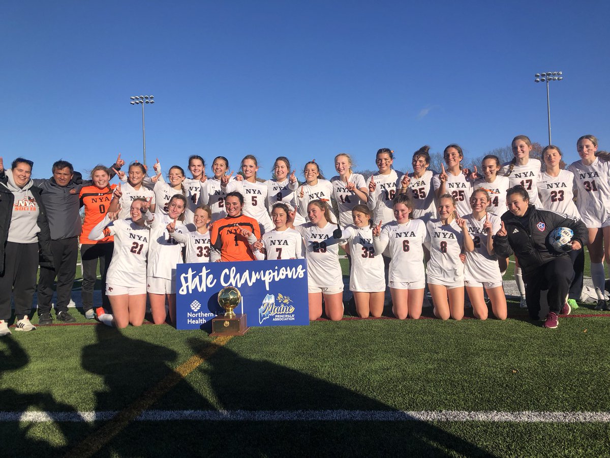 FINAL: <a href="/nyagirlssoccer/">NYAGirlsSoccer</a> takes the GOLD BALL home! Class C State Champs! Congrats to the team and Coach Doyon who celebrates coaching win 100! 🖤🧡⚽️🤩 #NYApantherpride #together #statechamps