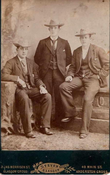 Frank H (@jimmy_mccoll) on Twitter photo This may be a photo of Peter Meehan when he was at Celtic (1895-97). I'm not sure but what do you think and could it be other Celtic players in the photo as it was taken in Glasgow. <a href="/joebloggscity/">JoeBloggsCity</a> <a href="/jamiebhoy2009/">jamief</a> <a href="/TheShamrock1888/">T H E ~ S H A M R O C K ☘️</a> <a href="/EarlyCeltic/">CelticEarlyYears</a> <a href="/CelticResearch/">Celtic Research</a> This may be a photo of Peter Meehan when he was at Celtic (1895-97). I'm not sure but what do you think and could it be other Celtic players in the photo as it was taken in Glasgow. <a href="/joebloggscity/">JoeBloggsCity</a> <a href="/jamiebhoy2009/">jamief</a> <a href="/TheShamrock1888/">T H E ~ S H A M R O C K ☘️</a> <a href="/EarlyCeltic/">CelticEarlyYears</a> <a href="/CelticResearch/">Celtic Research</a>