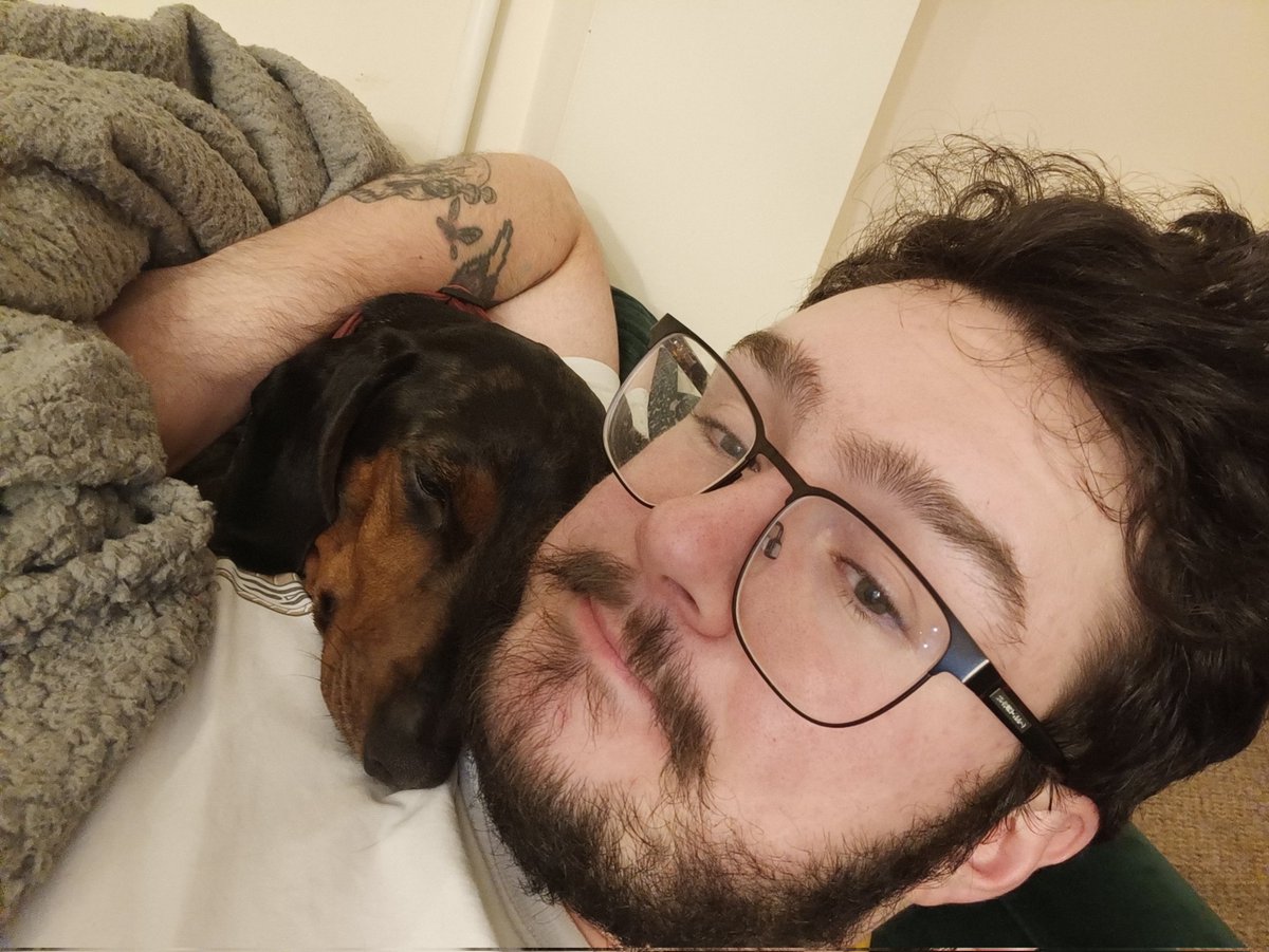 _bearByte's tweet image. Someone's had a long day