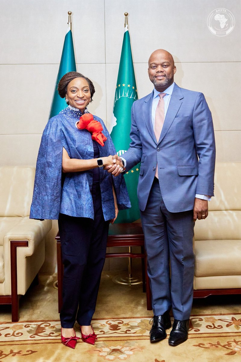 AfCFTA's tweet photo. Today, on the sidelines of the meeting of the #AfCFTA Council of Ministers responsible for trade, currently underway in Addis Ababa, #Ethiopia, the Secretary General of the @AfCFTA Secretariat, H.E. @MeneWamkele, met with the Minister of Industry, Trade, and Investment of #Nigeria, Hon. Jumoke Oduwole. 

The newly appointed Minister reaffirmed her country's interest in the full implementation of the AfCFTA, emphasising #digital trade in particular. 

For his part, the Secretary General outlined the different areas in which the Secretariat has been working with the Nigerian public and private sectors, including trade facilitation. The issuance of the certificate of origin for products exported within the framework of the AfCFTA was emphasised.