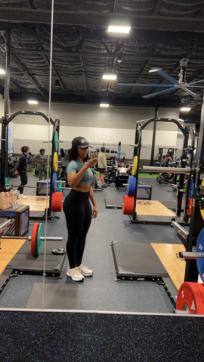 gym bae🏋🏾‍♀️💕