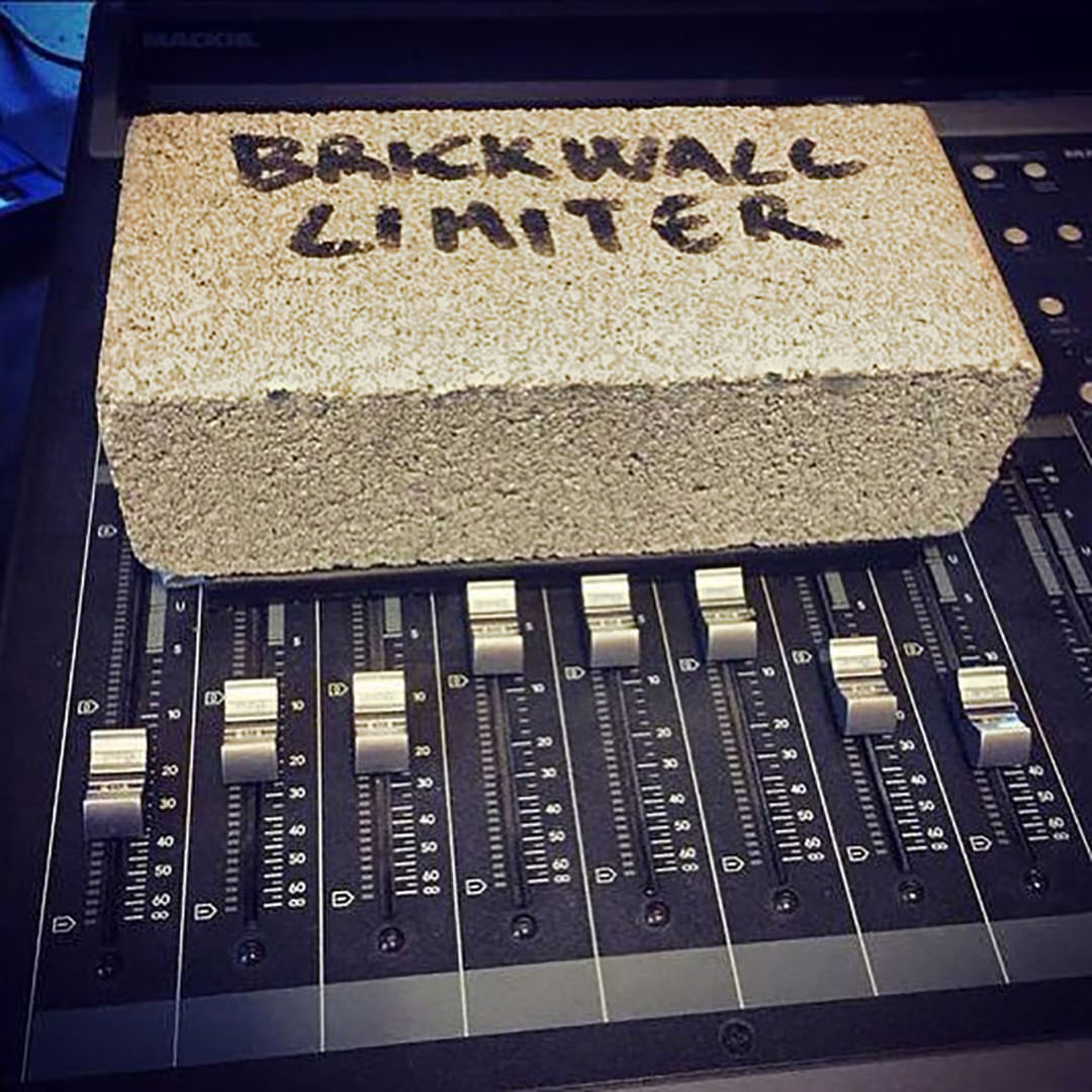 Avid's tweet image. 🎚️ BRICKWALL LIMITER

#brickwalllimiter #studiofun #mixing #recording #audioengineer #protools #avid #studiolife #daw #audio #promixing