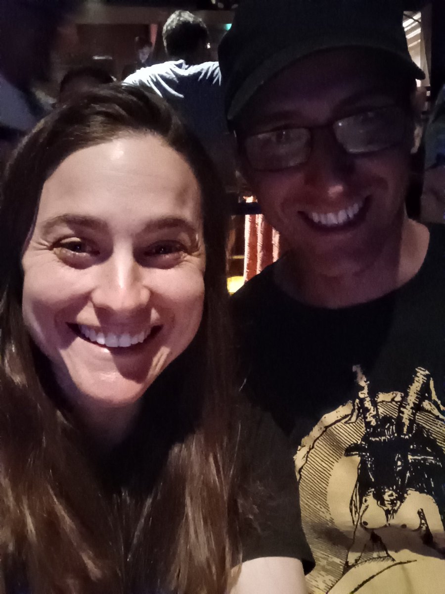 Happy birthday to <a href="/julesofden/">Julian Fernandes ✒🇺🇸🇵🇹 #TeamEFC</a>, my best friend! You are a huge source of happiness for our family. You are smart, gentle, and make us laugh every day. We are so blessed to spend this life with you (even on days you wear the goat tits shirt!)Parabens, amor!