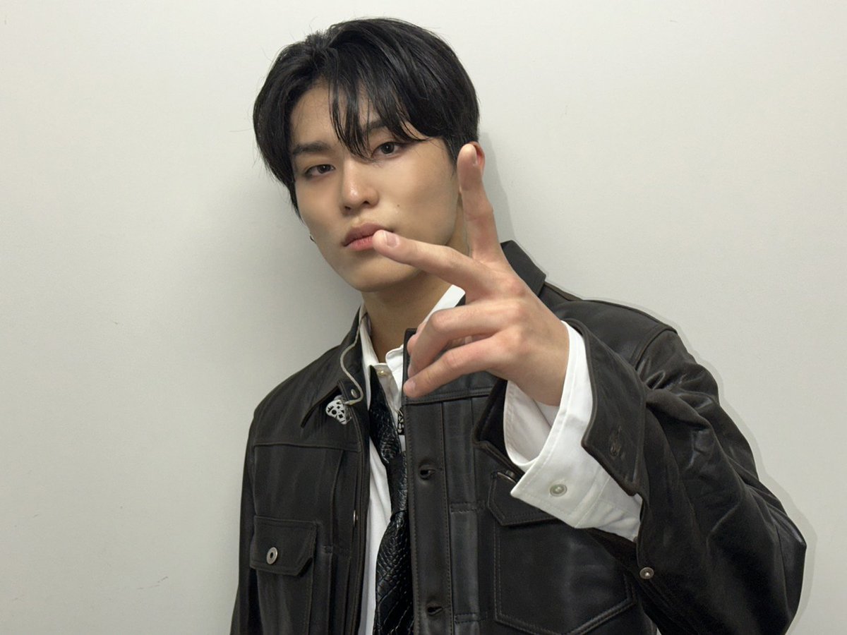Hiwoosil's tweet photo. SERING SERING UPDATE YA WOO https://t.co/PLSRbxOyWW
