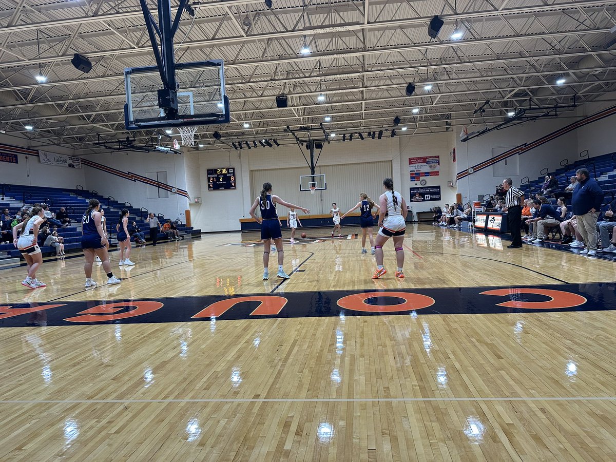 codey_emerson's tweet photo. .@nphs_girlshoops the Heritage Environmental Tip Off Classic today 

Cougars taking on @RP_Athletics in game 1 and lead the Panthers 24-8 at half

@tscott_bg https://t.co/iPMjL2nSax