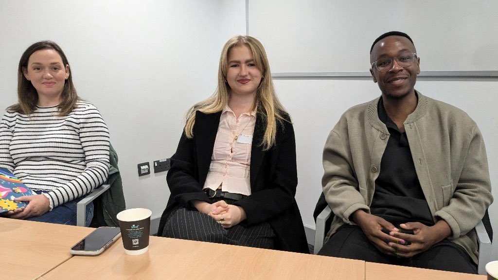 SLH_Journalism's tweet photo. It was great to speak on the Broadcast Journalism panel at Working with Words with Aisling Creevey, Theo Chikomba and Jack Maclean!

It was a privelege to speak alongside industry expertise and also learn from their career knowledge. A special thanks to Theo for your advice! https://t.co/7psZ1N8vAc