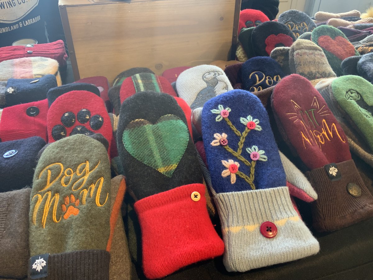 sjfmnl's tweet photo. Keep yourself and your drink warm with these local made products found today at the SJFM. #sjfmnl #sjfm #winterwears #winterfashion #madehere #supportlocalbusinesses #stjohns https://t.co/W8muV60aAe