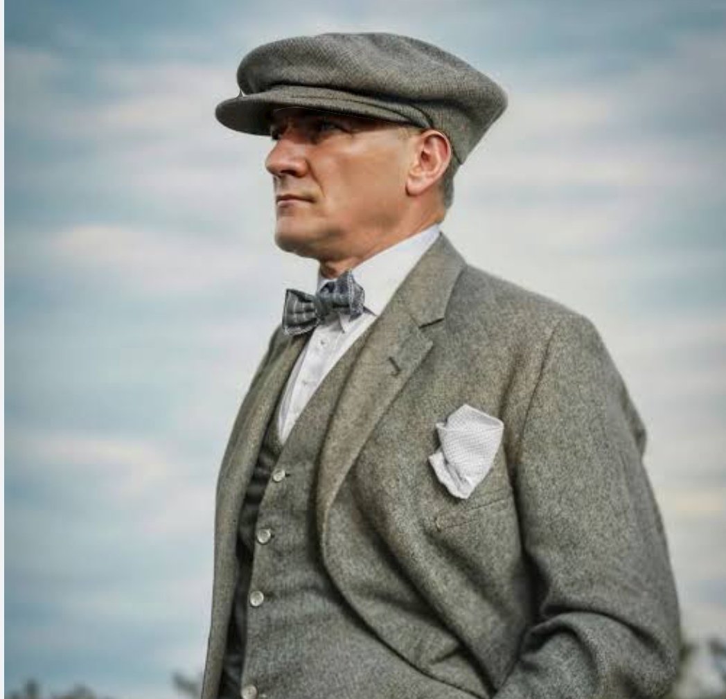 Herkes ölümlüdür sen hariç...
Ölümsüzlüğün adıdır Mustafa Kemal Atatürk!
Rahmet,minnet ve şükranla anıyoruz.