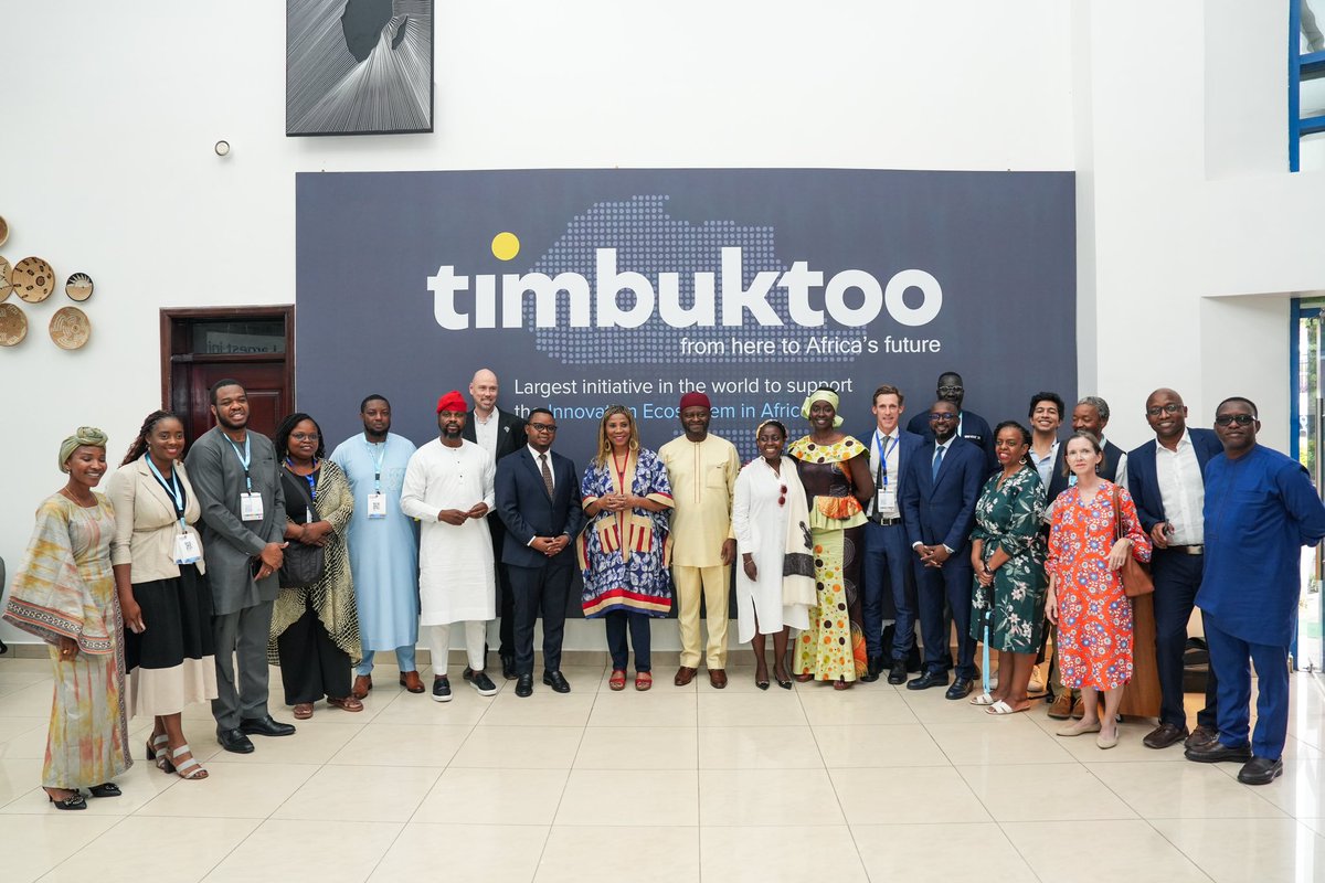 UNDPAfrica's tweet photo. An exciting 🤩 milestone for @timbuktooafrica! 🎉 

Today, we launched 🚀 the #HealthTechHub in Kigali—the second of 10 hubs after Nigeria’s #FinTechHub.

We're empowering Africa’s young innovators to transform health and tech challenges on a global scale!

#YouthConnekt2024 https://t.co/hPugAwAJkT