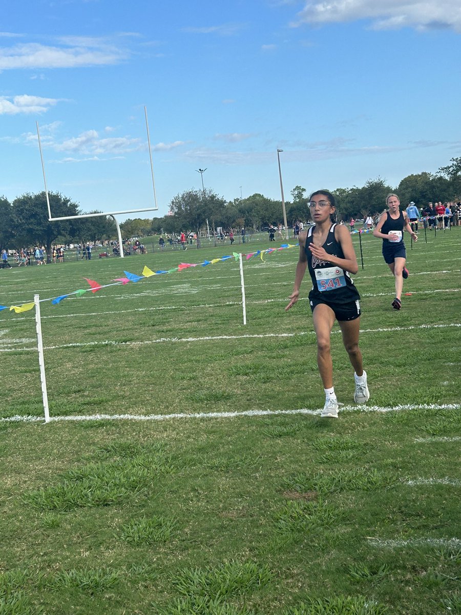 WAY to RUN Broncos!!!! CMSE Girls Cross Country 1st Place Middle School!!!! <a href="/coppelleast/">Coppell Middle School East</a> <a href="/broncos_east/">Coppell East Bronco Athletics</a> <a href="/mkarnold/">Melissa Arnold</a> <a href="/CoppellSports1/">Coppell ISD Athletics Dept</a> 🐴🥇🙌🏃‍♀️🤩