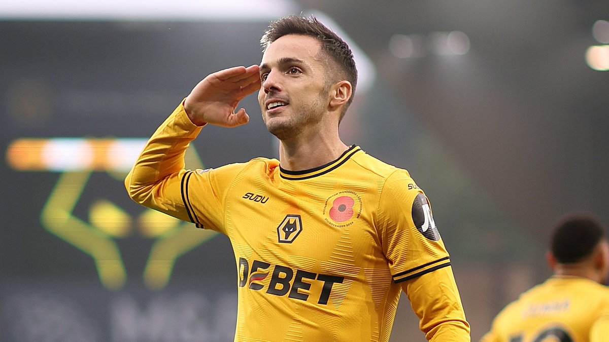 Premier League tweet media