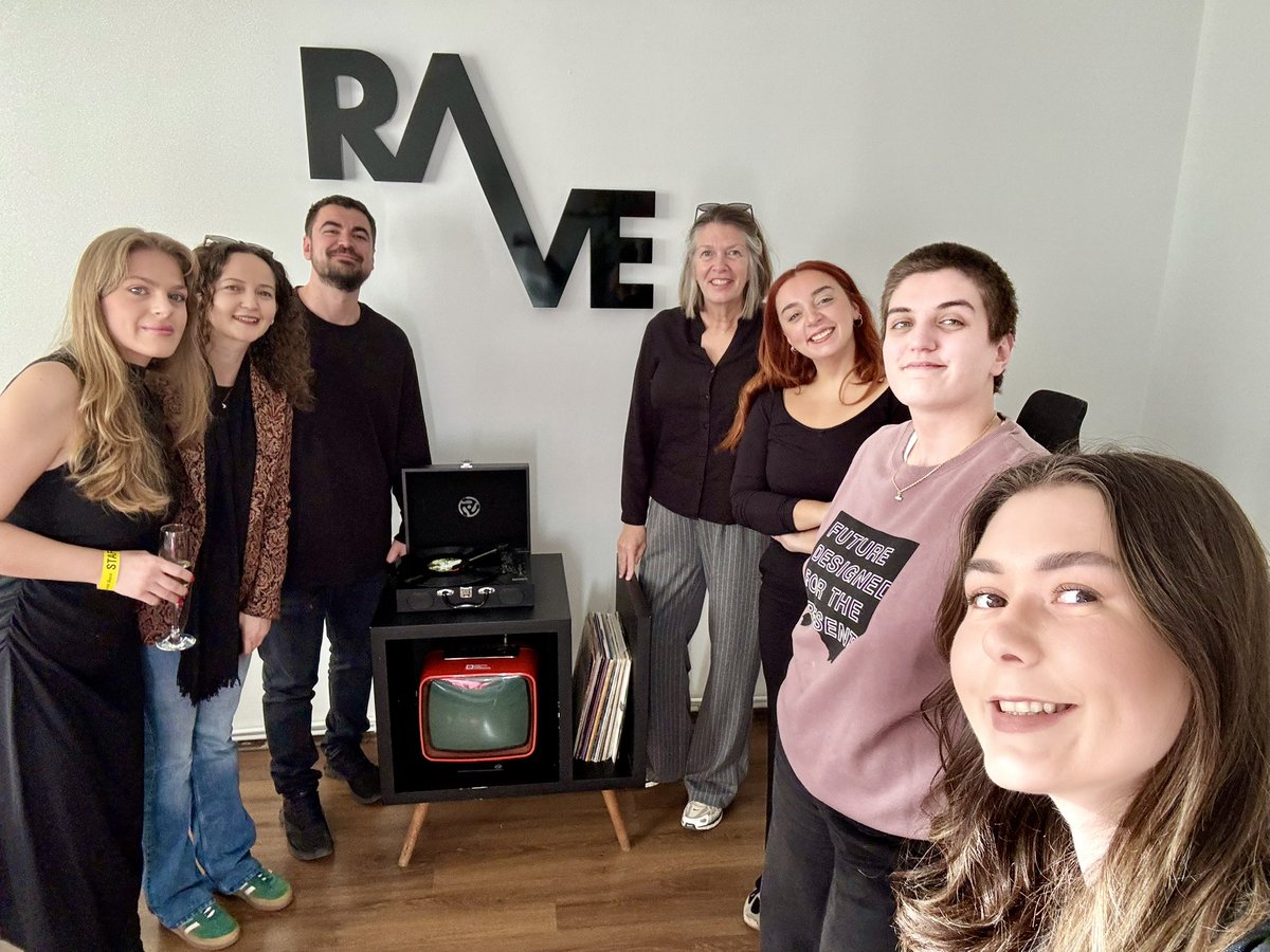 Excellent collaboration of Prishtina Music Conference and the VBX team from Amsterdam and we could have not been more thrilled to be supporting it! 
Don’t miss out the conference tonight from 18:30 @ Kino ARMATA and Reiss DJ performance from 22:30 @ Youth Palace.