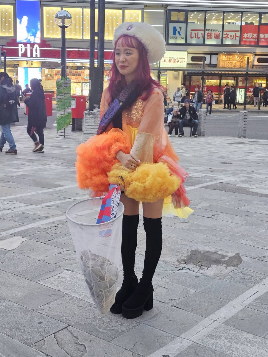 メチャ楽しい一日になりました
チャランポ、ありがとうです！

#チャラン・ポ・ランタン
#あつぎ国際大道芸
#小春
#もも