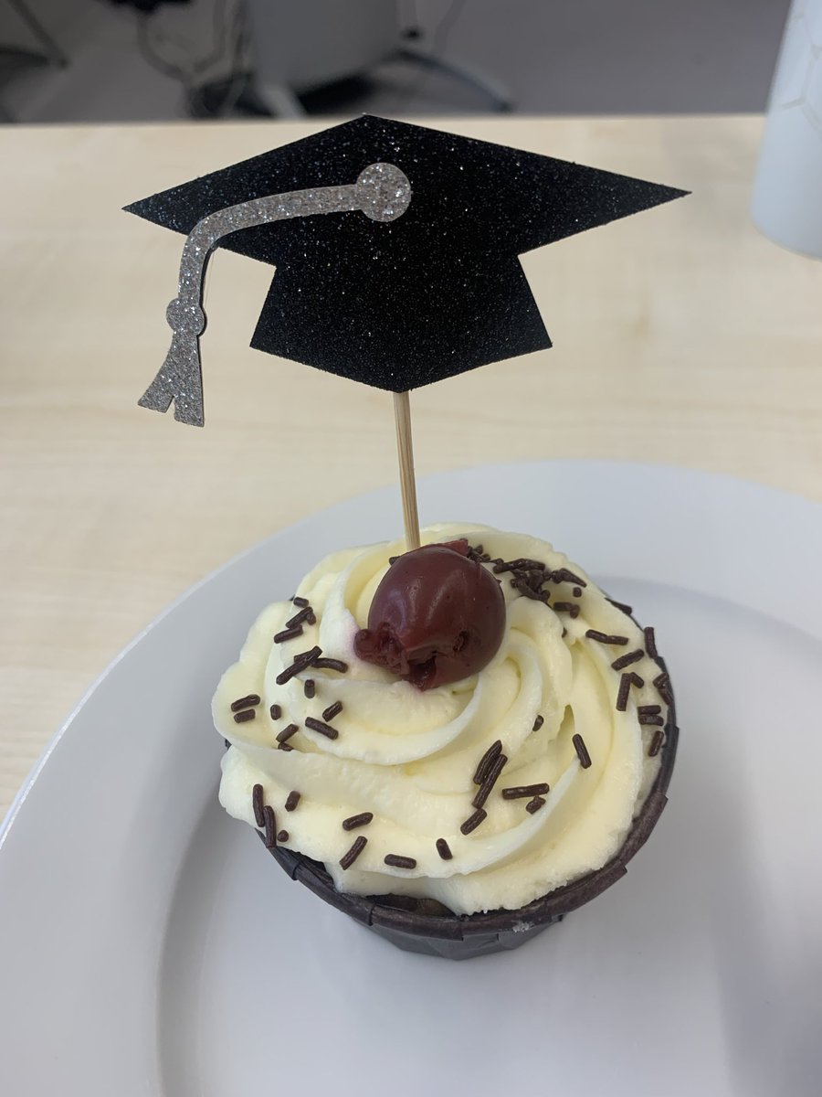 Congratulations to Tobias Riedl, great PhD defense! 🥳