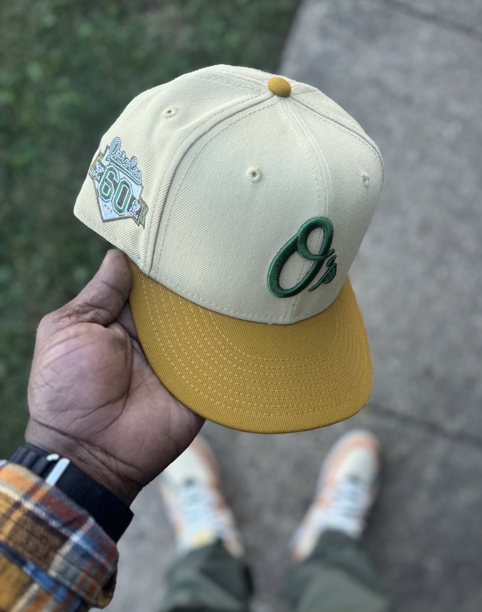 soleguru's tweet image. Bo’s for today 

@nikestore 
@HatClub 

#wdywt #kotd 
#yoursneakersaredope