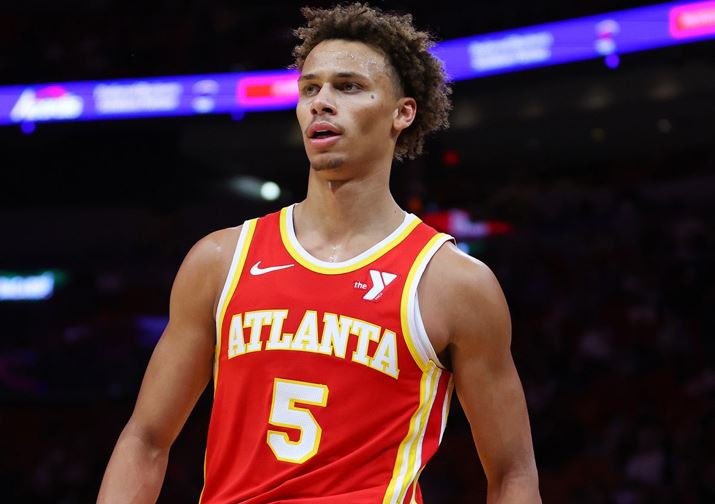 AlexCaruso's tweet image. What the F**K is this Line?!

Dyson Daniels Over 11.5 Points

222❤️ and I’ll drop NBA Play #4 

Daniels has taken 16 and 17 shots the past two games and had a season high 18 points last night

And now has a CUPCAKE matchup vs a Bulls team that’s terrible vs Guards and Dyson is…