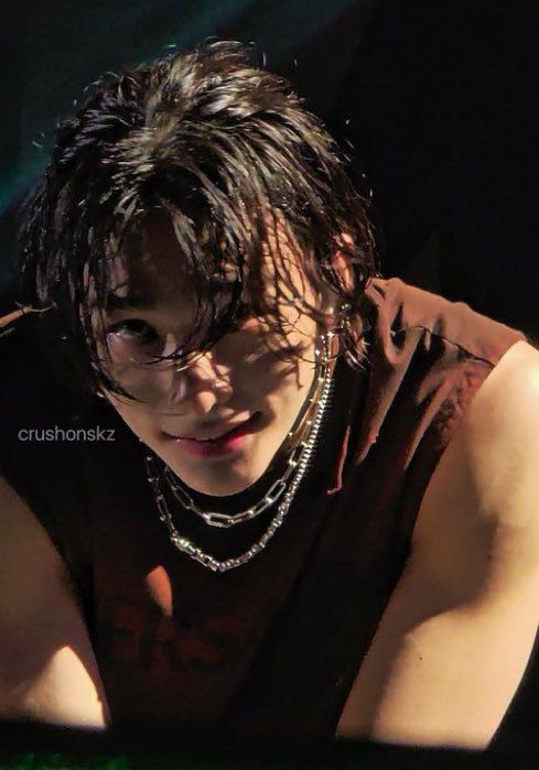 FMeilen57370's tweet photo. This is just...HWANG HYUNJIN!!! OMGGGGGG!!!! 😱😵‍💫😵 https://t.co/jO9eVe0ACP