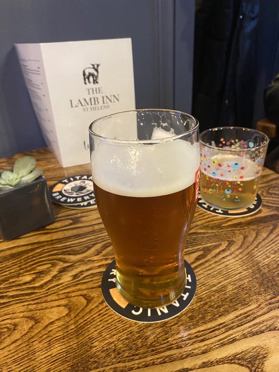 JohnMJames1's tweet image. The Lamb
This one is a very enjoyable Kokomo from 
@ossettbrewery 
#StHelensDayOut 
#spendLocal
