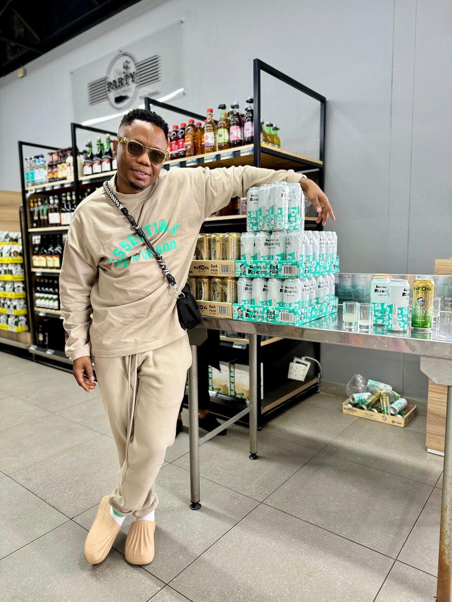 Selling some Bearings in Kimberly 🥳 #MakoyaBearings
5 year plan : to own the number 1 cider in RSA
Save this tweet
#GodsPlan