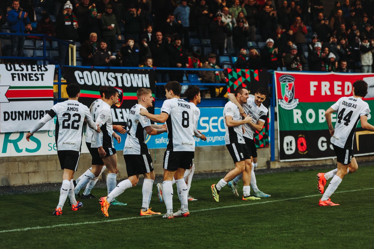 Glentoran FC tweet media