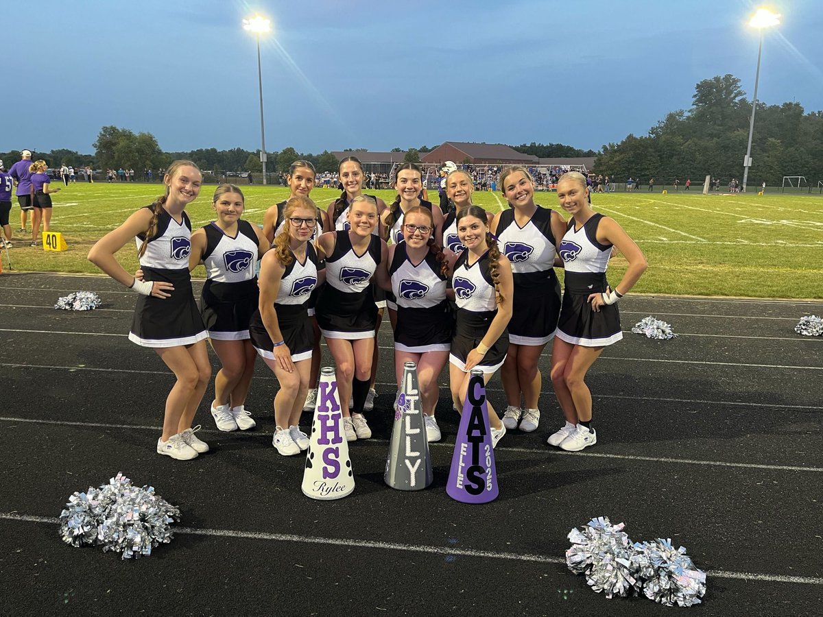 KeystoneCheer's tweet image. What a season! Thank you to all the parents, players, and coaches out there that made this year one to remember!🏈💜 See you for basketball 🫵😼
