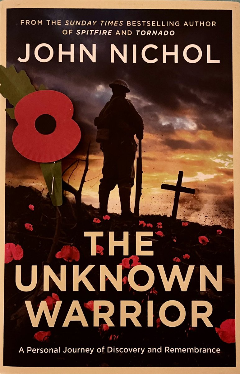 PhotoMemoryMe's tweet photo. The Unknown Warrior is an unidentified member of the British Imperial armed forces who died on the western front during the First World War. He is interred in a grave at Westminster Abbey, also known as the Tomb of the Unknown Warrior. @JohnNicholRAF #TheUnknownWarrior https://t.co/EjG7ASKJJk