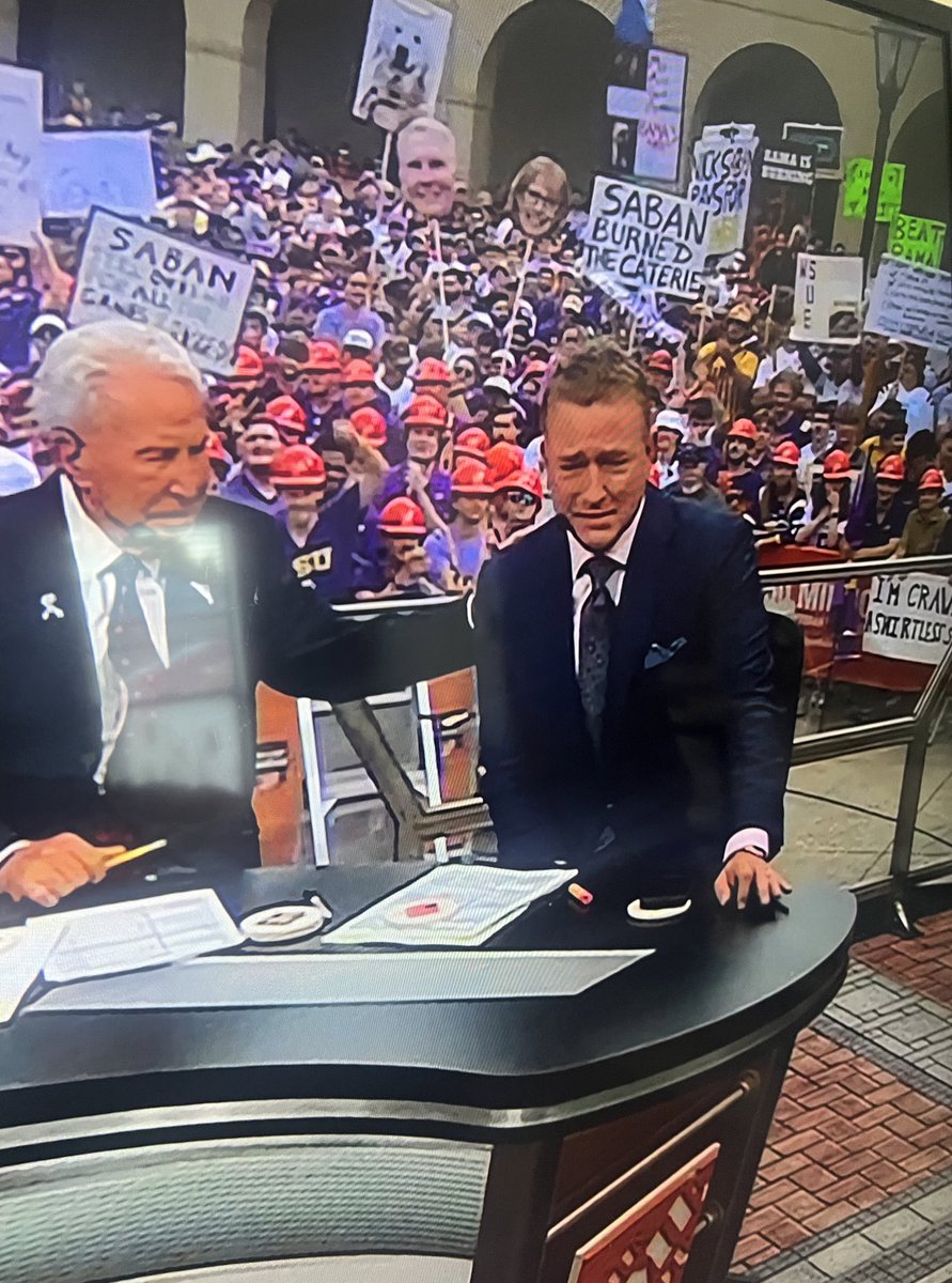 CryptoKaleo's tweet photo. Seeing Kirk Herbstreit tearing up about his dog Ben has me tearing up man 😭 https://t.co/aZniwy9RW2