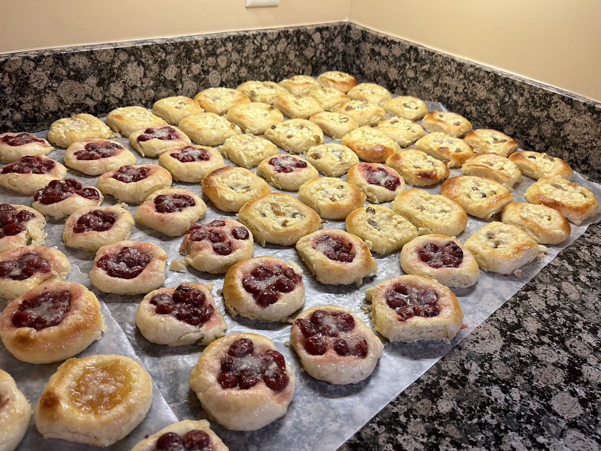 #DrCharlie was invited over to witness the making of kolacě. Recipe from Wilber NE. Yes, SECRET recipe.