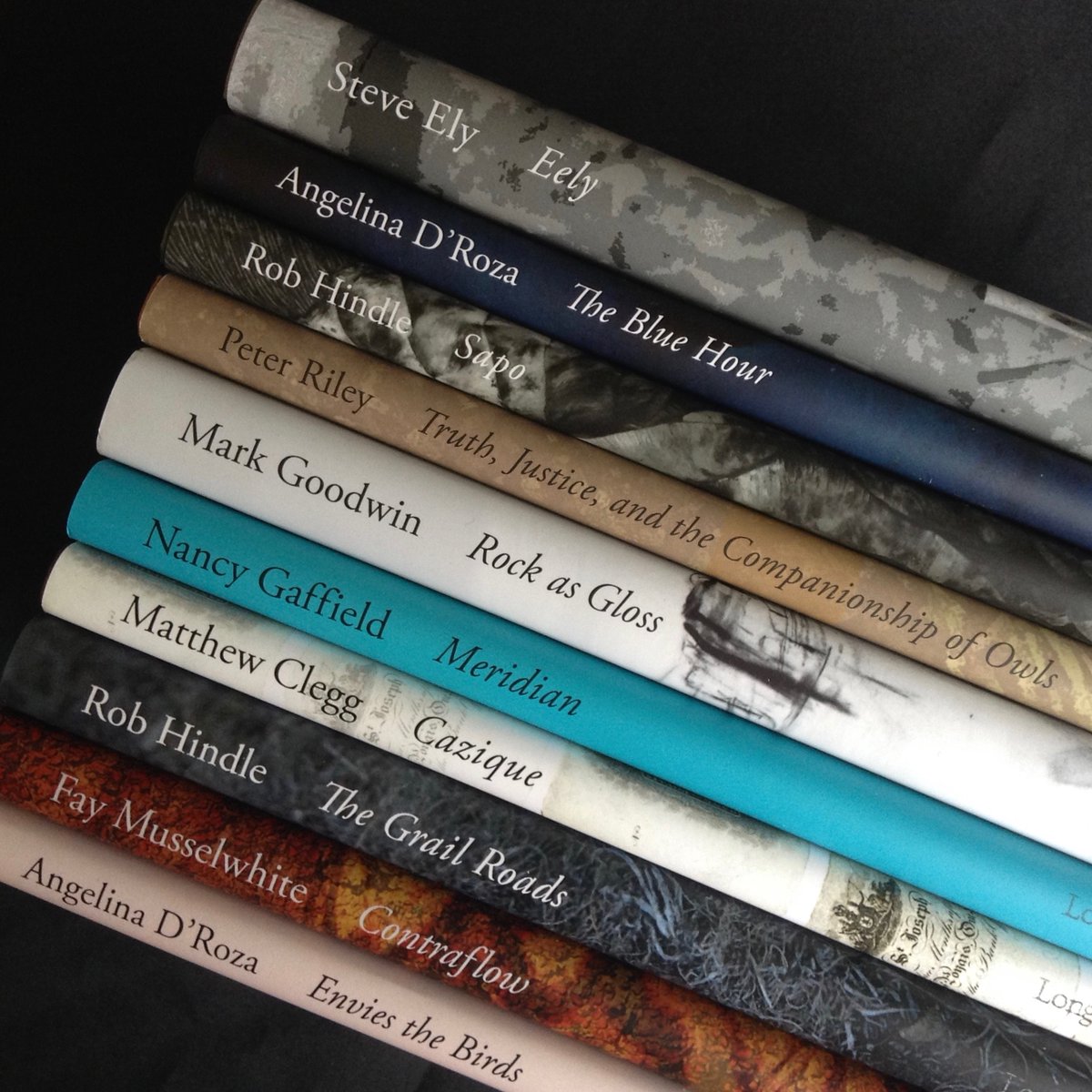 Order any Longbarrow Press hardback and you'll receive a free copy of our 2024 mini-anthology Winter Songs (while stocks last)
longbarrowpress.com/current-public…
